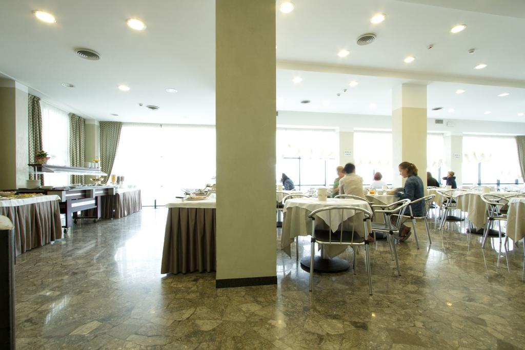 Hotel Nord Est 3*